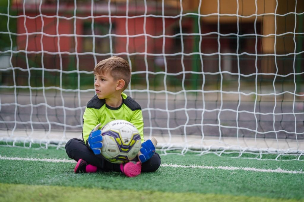 Marinescu Dominic – Portarul care învață să conducă prin exemplu la ACS Unirea Dobroești